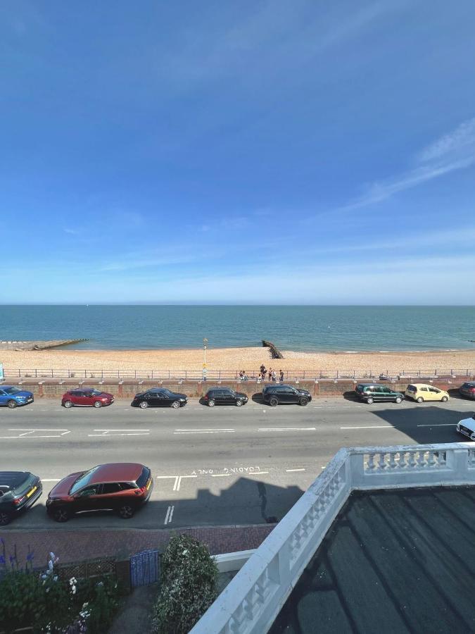 Eastbourne Riviera Hotel Exterior photo